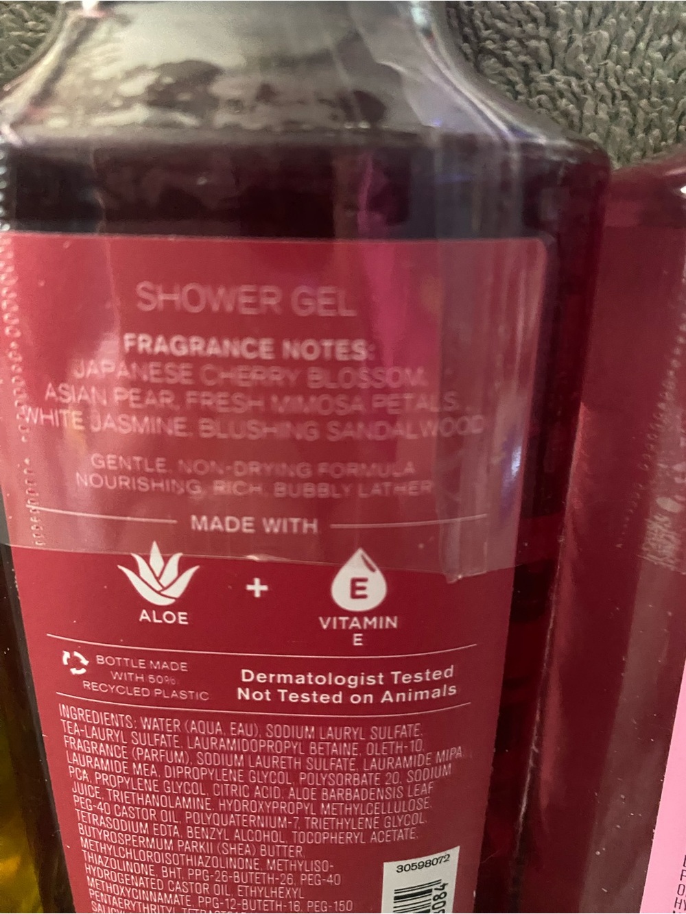 New Bath & Body Works Assorted Shower Gels & Hand Creams - Lot of 5. - Picture 8 of 9